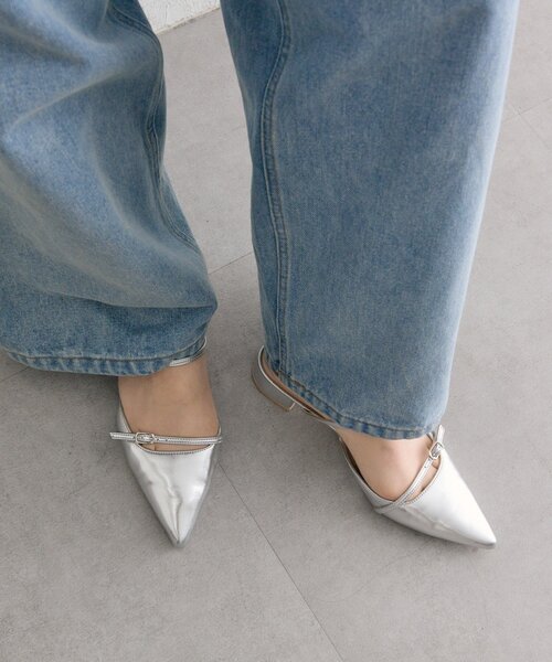 mystic（ミスティック）の「ポインテッドトゥストラップパンプス（パンプス・レディース・ブラック/シルバー・37/38/36）」の10枚目の写真