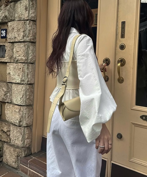 WILLFULLY(ウィルフリー)の「knit bustier docking peplum BL(シャツ/ブラウス・レディース・アイボリー/ブラック/サックスブルー・FREE)」の19枚目の写真