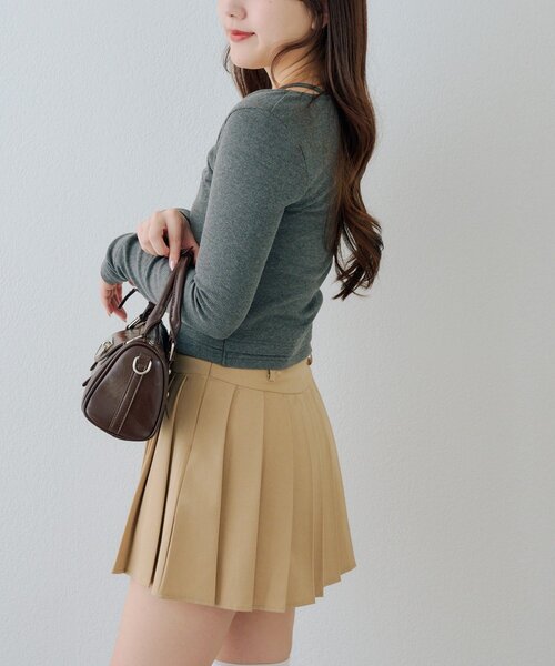 Another Branch olive des olive（アナザーブランチオリーブデオリーブ）の「レースアップドッキング長袖Ｔシャツ（Tシャツ/カットソー・レディース・チャコールグレー/グレー/ブラック・FREE）」の14枚目の写真