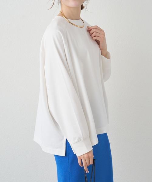 PUAL CE CIN(ピュアルセシン)の「プレーティング天竺オーバーサイズカットソー(Tシャツ/カットソー・レディース・ネイビー/オフホワイト/ベージュ・FREE)」の5枚目の写真