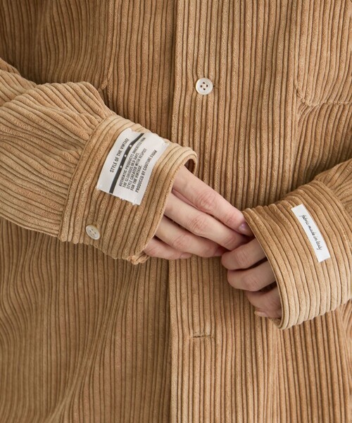 SALON adam et rope'(サロン アダム エ ロペ)の「【COUTURE D'ADAM(クチュール ド アダム)】Corduroy Surf Shirt(シャツ/ブラウス・レディース・キャメル・40)」の18枚目の写真