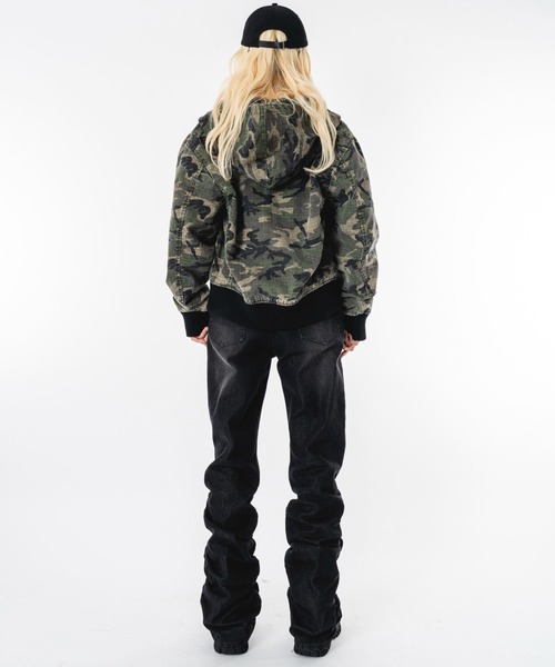 SHORT ROUND（ショートラウンド）の「SHORT ROUND/【26年春夏新作】シャーリングフレアデニムスキニーパンツ（デニムパンツ・メンズ・ブラック系3・LARGE/MEDIUM）」の21枚目の写真