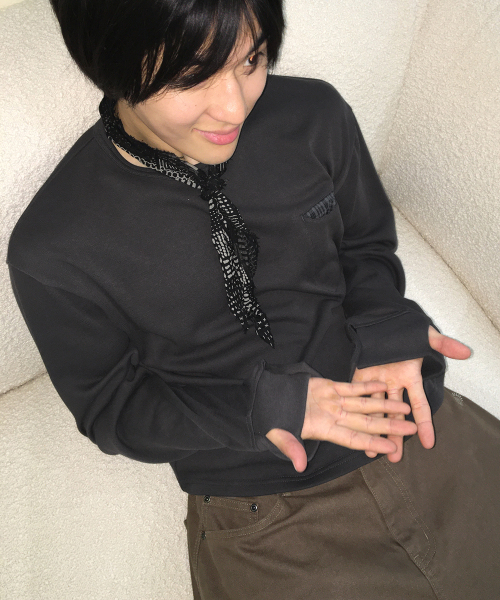 INTEMPOMOOD(インテンポムード)の「チェックインポケットロングスリーブ_チャコール(Tシャツ/カットソー・メンズ・チャコール・LARGE/MEDIUM)」の2枚目の写真