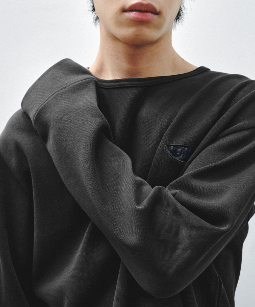 INTEMPOMOOD(インテンポムード)の「チェックインポケットロングスリーブ_チャコール(Tシャツ/カットソー・メンズ・チャコール・LARGE/MEDIUM)」の7枚目の写真