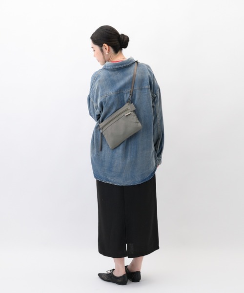 W&.Day/Night(ダブルアンド デイナイト)の「ショルダーバッグ キルッコ コレクション 2L シースルーポケット 19141(ショルダーバッグ・レディース・ブラック/ライトグレー系・FREE)」の10枚目の写真
