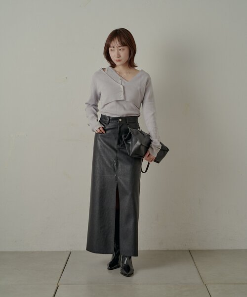 mline（エムライン）の「[mline]ワンショル レイヤーニット（ニット/セーター・レディース・オレンジ/ネイビー/グレー/アイボリー・FREE）」の17枚目の写真