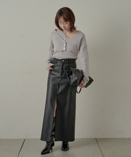 mline（エムライン）の「[mline]ワンショル レイヤーニット（ニット/セーター・レディース・オレンジ/ネイビー/グレー/アイボリー・FREE）」の18枚目の写真