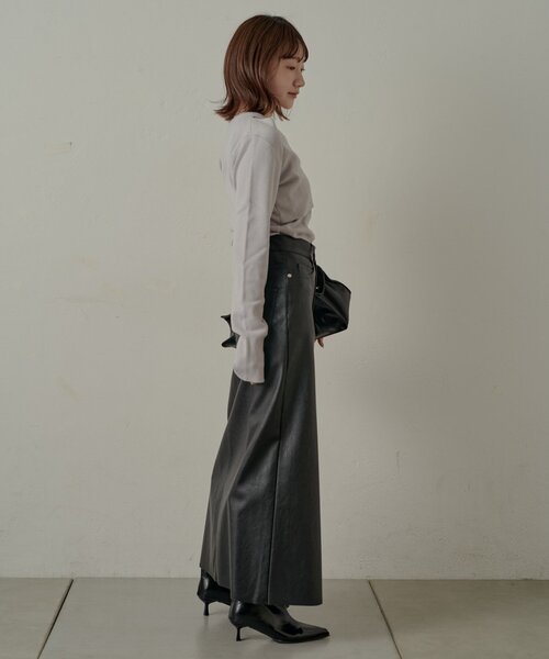 mline（エムライン）の「[mline]ワンショル レイヤーニット（ニット/セーター・レディース・オレンジ/ネイビー/グレー/アイボリー・FREE）」の19枚目の写真