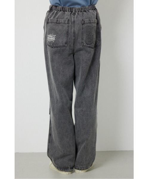RODEO CROWNS WIDE BOWL（ロデオクラウンズワイドボウル）の「エンボスロゴデニムパンツ（デニムパンツ・メンズ・グレー/ネイビー・MEDIUM/LARGE）」の16枚目の写真