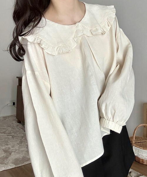 Cham.（チャム）の「フリルビッグカラーブラウス（シャツ/ブラウス・レディース・ベージュ/オフホワイト・F）」の4枚目の写真