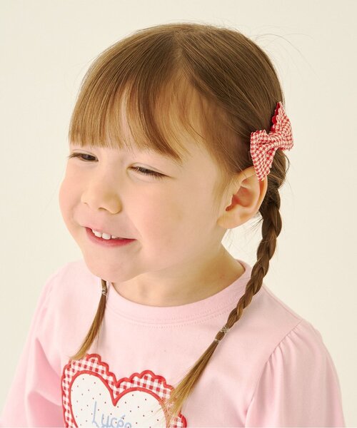 Lycee mine(リセマイン)の「スカラップギンガムチェックリボンヘアクリップ(2コセット)【子供服】【キッズ】【女の子】(バレッタ/ヘアクリップ・キッズ・ピンク/ネイビー/レッド/レモンイエロー/サックスブルー/エメラルド・F)」の15枚目の写真