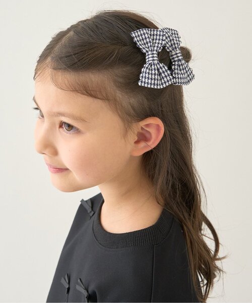 Lycee mine(リセマイン)の「スカラップギンガムチェックリボンヘアクリップ(2コセット)(バレッタ/ヘアクリップ・キッズ・ピンク/ネイビー/レッド/レモンイエロー/サックスブルー/エメラルド・F)」の12枚目の写真