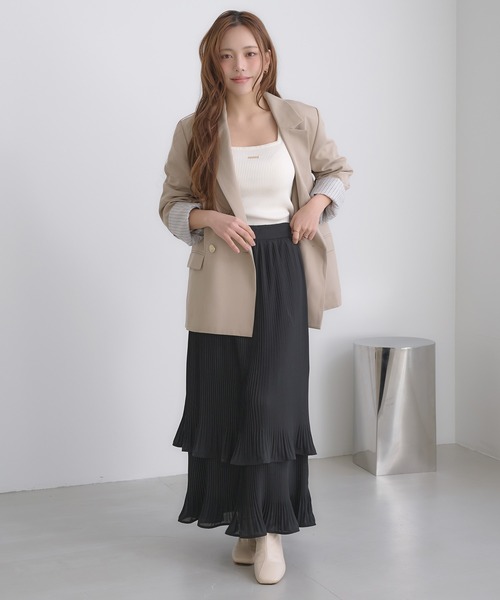 SOELA(ソエラ)の「【INGNI SOELA】シアープリーツティアードロングスカート/WEB限定(スカート・レディース・ブラック/アイボリー・FREE)」の5枚目の写真