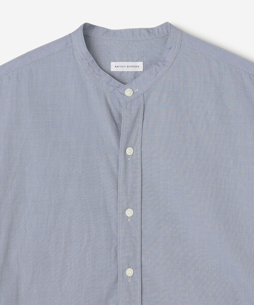 Kaptain Sunshine(キャプテン サンシャイン)の「KAPTAIN SUNSHINE | シャンブレー スタンドカラーシャツ MEN(シャツ/ブラウス・メンズ・ブルー/アイボリー・3/4)」の5枚目の写真