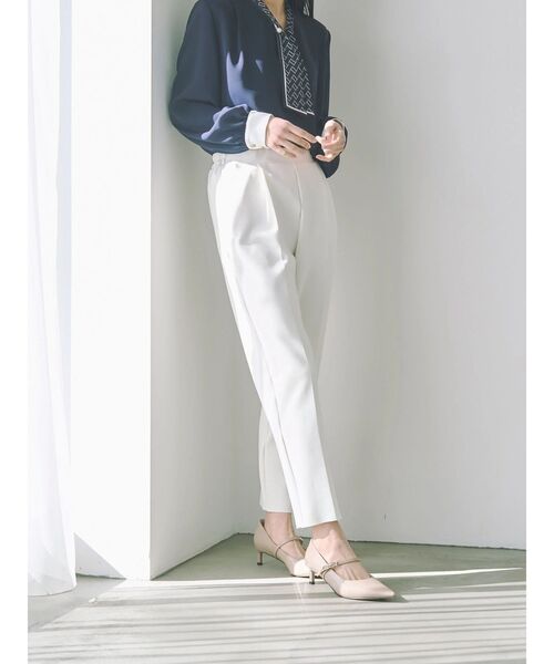 TONAL(トーナル)の「360°ストレッチスリムテーパードパンツ(その他パンツ・レディース・ネイビー/ブラック/オフホワイト・MEDIUM/SMALL/LARGE)」の3枚目の写真