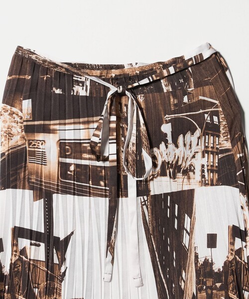 6（ロク）の「＜6(ROKU)＞NYプリント プリーツ ラップスカート（スカート・レディース・その他1・FREE）」の5枚目の写真