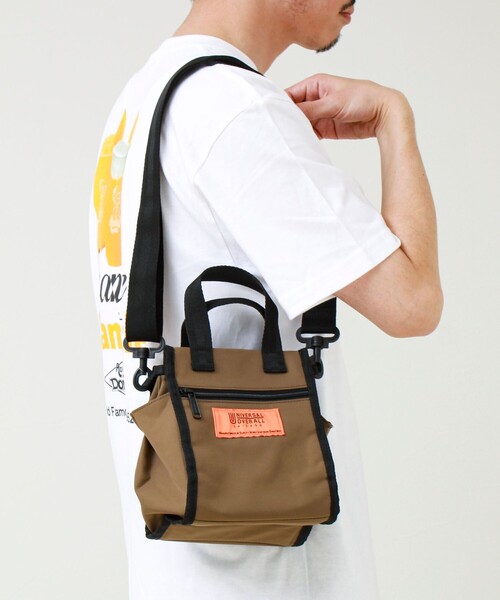 UNIVERSAL OVERALL(ユニバーサルオーバーオール)の「【UNIVERSAL OVERALL】2WAY mini shoulder(ショルダーバッグ・メンズ・レッド/イエロー/ラベンダー/チャコールグレー/オリーブ/ブラック・FREE)」の4枚目の写真