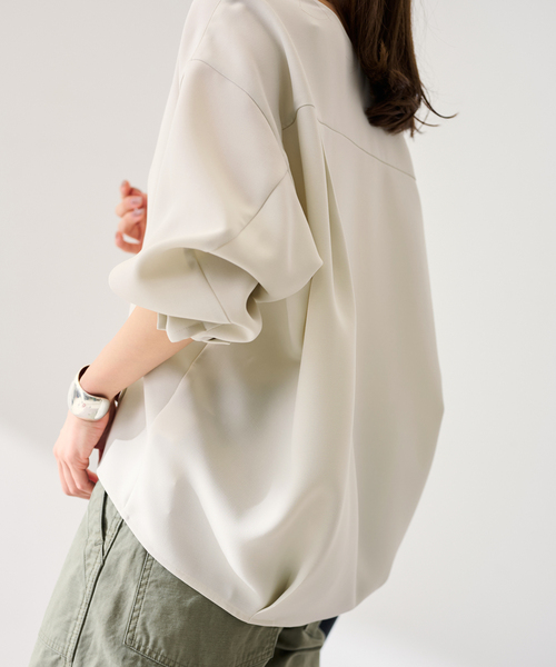 FRAMeWORK(フレームワーク)の「≪WEB限定 / 追加≫ライトダブルクロスコクーンブラウス(シャツ/ブラウス・レディース・ブラック/ベージュ・FREE)」の17枚目の写真