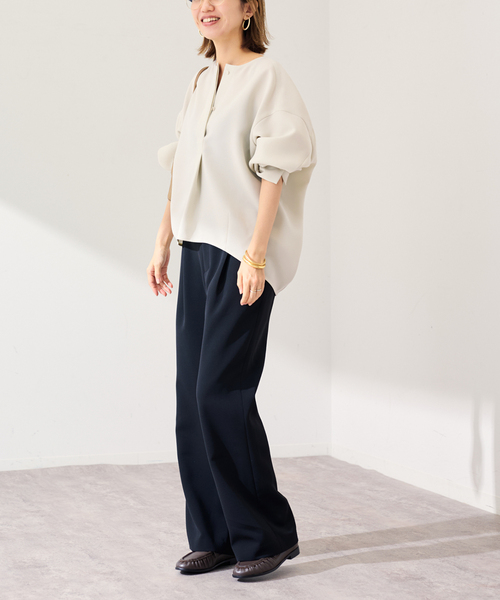 FRAMeWORK(フレームワーク)の「≪WEB限定 / 追加≫ライトダブルクロスコクーンブラウス(シャツ/ブラウス・レディース・ブラック/ベージュ・FREE)」の21枚目の写真