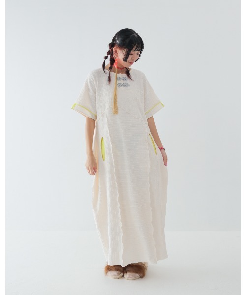 unica(ユニカ)の「China botanポケットワンピース laides(ワンピース・レディース・ブラック/オフホワイト・F)」の3枚目の写真