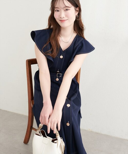 セール】〈canami〉配色ステッチラッフル袖ワンピース（ワンピース