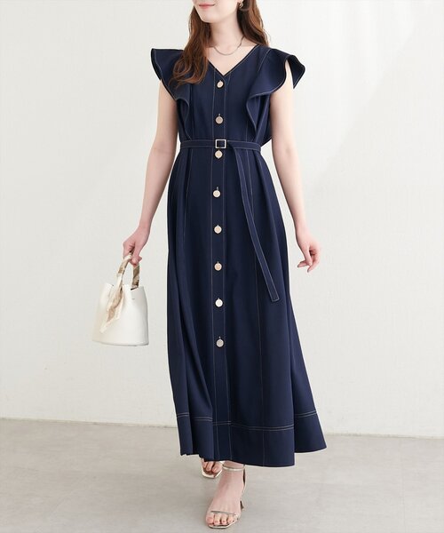natural couture(ナチュラルクチュール)の「〈canami〉配色ステッチラッフル袖ワンピース(ワンピース・レディース・ネイビー/ピンク/ライトベージュ/チャコールグレー・FREE)」の9枚目の写真
