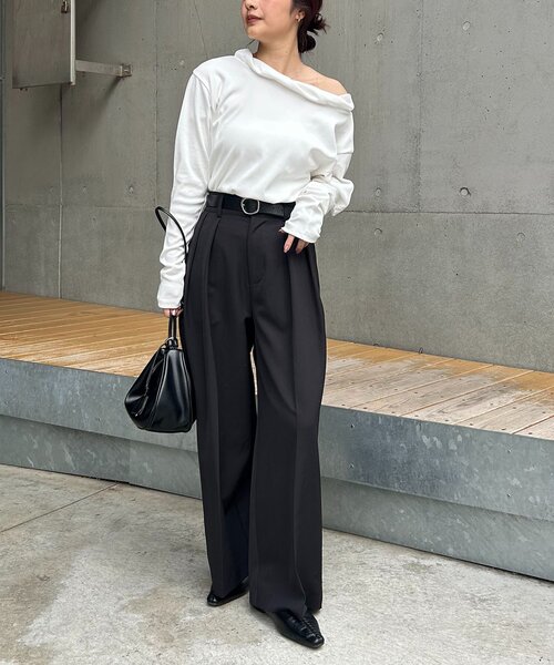 CAPRICIEUX LE'MAGE（カプリシューレマージュ）の「バルーンネックロンT（Tシャツ/カットソー・レディース・ホワイト/ブラック/チャコールグレー・FREE）」の10枚目の写真