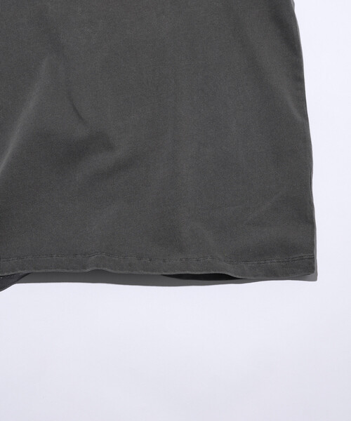 Champion(チャンピオン)の「Champion/チャンピオン 別注 ピグメント ワンポイント Tシャツ(Tシャツ/カットソー・メンズ・マスタード/ナチュラル/ネイビー/ブルーグリーン/ブラック・LARGE/MEDIUM/SMALL)」の14枚目の写真