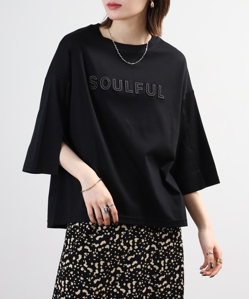 BRODIAEA(ブローディア)の「BRODIAEA SOULFUL立体ロゴ5分袖Tシャツ 日本製(Tシャツ/カットソー・レディース・ブラック/オフホワイト・40)」の11枚目の写真