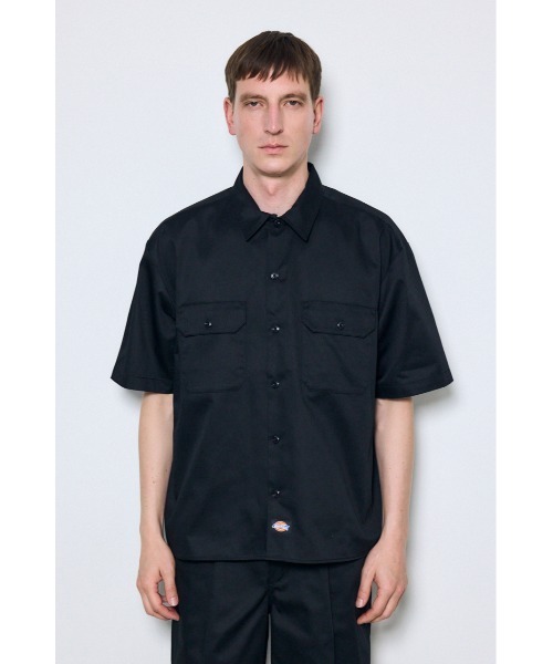 AZUL by moussy(アズールバイマウジー)の「【Dickies×AZUL】半袖ワークシャツ(シャツ/ブラウス・メンズ・ブラック/ベージュ・MEDIUM/LARGE/X-LARGE)」の7枚目の写真