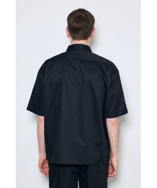 AZUL by moussy(アズールバイマウジー)の「【Dickies×AZUL】半袖ワークシャツ(シャツ/ブラウス・メンズ・ブラック/ベージュ・MEDIUM/LARGE/X-LARGE)」の9枚目の写真