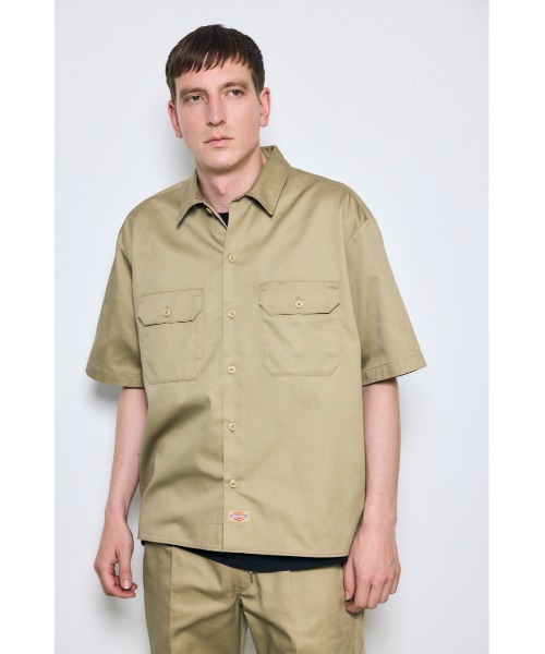 AZUL by moussy(アズールバイマウジー)の「【Dickies×AZUL】半袖ワークシャツ(シャツ/ブラウス・メンズ・ブラック/ベージュ・MEDIUM/LARGE/X-LARGE)」の21枚目の写真