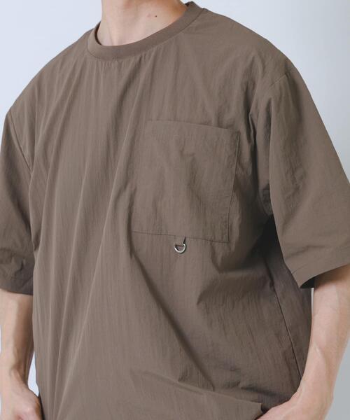 ITEMS URBANRESEARCH(アイテムズ アーバンリサーチ)の「『接触冷感/撥水/イージーケア/UVカット』タスランナイロンクルーネックドロストTシャツ(Tシャツ/カットソー・メンズ・ベージュ系その他/チャコールグレー/ブラック・MEDIUM/LARGE)」の7枚目の写真