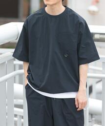 ITEMS URBANRESEARCH（アイテムズ アーバンリサーチ）の「『接触冷感 撥水 イージーケア UVカット』タスランナイロンクルーネックドロストTシャツ（Tシャツ/カットソー）」