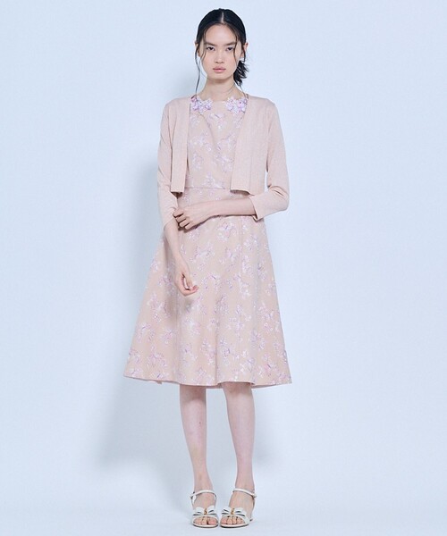 TOCCA(トッカ)の「AIRLY WINGS BOLERO ボレロ(カーディガン/ボレロ・レディース・ピンク系/ネイビー系/アイボリー系/シルバー系・SMALL/MEDIUM)」の12枚目の写真