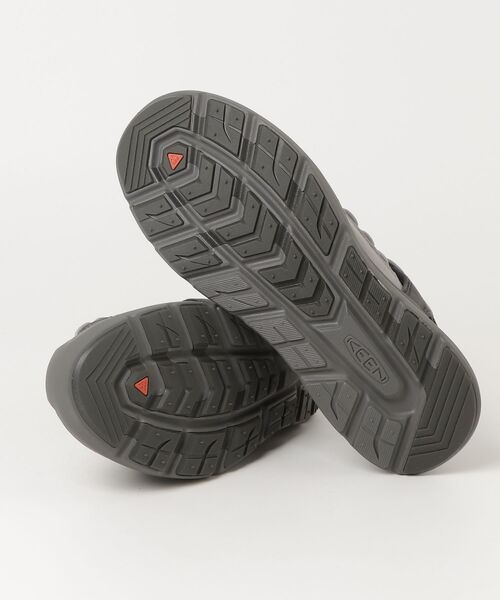 KEEN（キーン）の「UNEEK WK 1032208（サンダル・メンズ・グレー・28cm/27cm/26cm）」の3枚目の写真