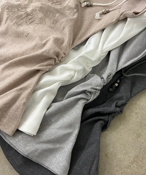 non-hedge(ノンヘッジ)の「サイドドロストワンショルダーTシャツ(Tシャツ/カットソー・レディース・グレー/オフホワイト/チャコールグレー/ベージュ・FREE)」の10枚目の写真