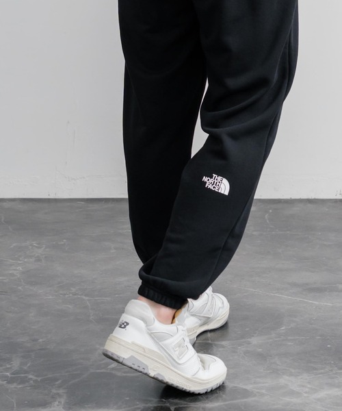 THE NORTH FACE（ザノースフェイス）の「THE NORTH FACE ザ・ノースフェイス M S SIMPLE DOME LIGHT REGULAR TAPERED JOGGER レギュラーフィットテーパードスウェットジョガーパンツ（スウェットパンツ・メンズ・ネイビー/ベージュ/ブラック・L/M/S/XL）」の6枚目の写真