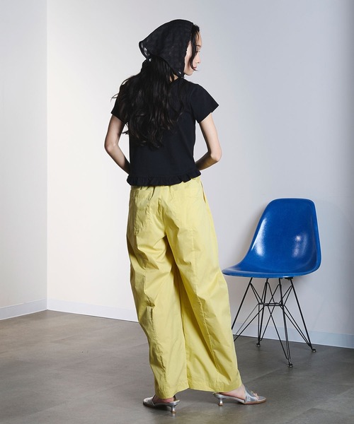 ROSE BUD（ローズバッド）の「FRILL HEM TOP（Tシャツ/カットソー・レディース・ライトグレー/ブラック/ピンク・ONE SIZE）」の5枚目の写真