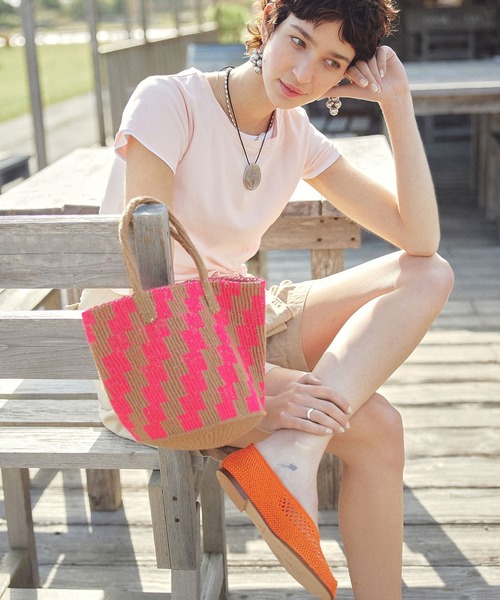 ROSE BUD(ローズバッド)の「FRILL HEM TOP(Tシャツ/カットソー・レディース・ライトグレー/ブラック/ピンク・ONE SIZE)」の13枚目の写真