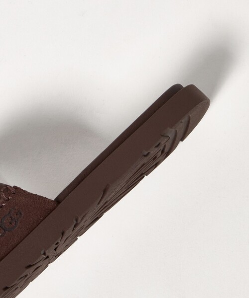 UGG(アグ)の「<UGG>シーサイド 2 スライド サンダル(サンダル・メンズ・ブラック/ダークブラウン・9/10/8)」の13枚目の写真