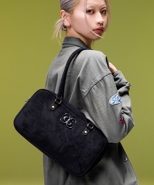 X-girl(エックスガール)の「TONAL XG EMBLEM LANDSCAPE HANDBAG(ハンドバッグ・レディース・ブラック/ピンク・ONE SIZE)」の14枚目の写真
