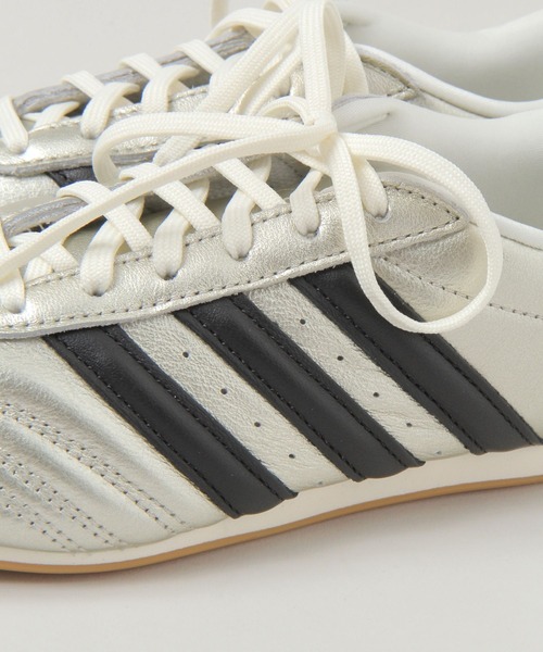 adidas(アディダス)の「<adidas>AEKWONDO LACE(スニーカー・レディース・グレー・FREE)」の5枚目の写真