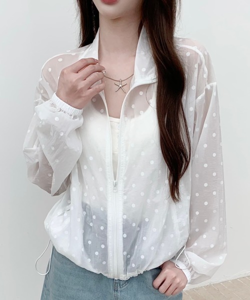 Sibra(シブラ)の「ドットシアージップアップUVパーカー(Tシャツ/カットソー・レディース・ホワイト/グレー/ライトイエロー/ブルー・M)」の11枚目の写真