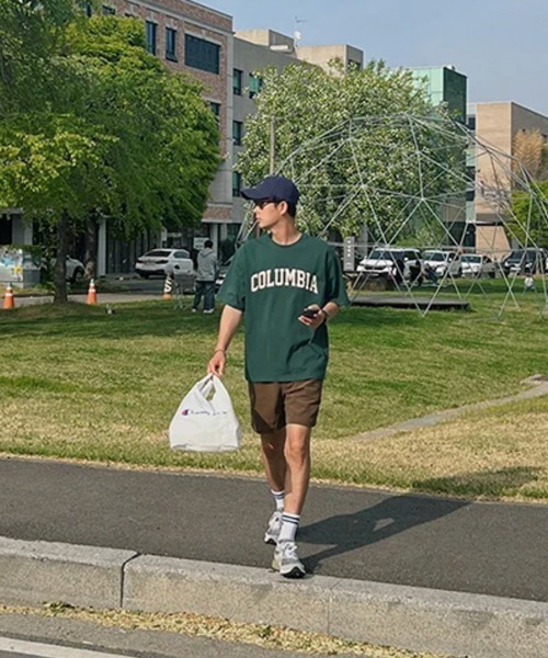 NOWLE(ノウル)の「【NOWLE】アーチカレッジロゴ プリントTシャツ / 半袖 Tシャツ(Tシャツ/カットソー・メンズ・グリーン/ホワイト/ブラック・X-LARGE/LARGE/MEDIUM)」の4枚目の写真