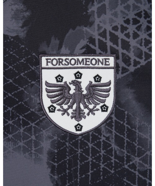 FORSOMEONE(フォーサムワン)の「FORSOMEONE UMBRO FC SHIRT(その他トップス・メンズ・ブラック/レッド・50/44/48/46)」の10枚目の写真