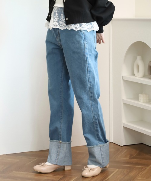 atONE（アットワン）の「ロールアップフリンジデニムパンツ（デニムパンツ・レディース・ブルー/ダークネイビー/サックスブルー/ネイビー・L/M/LL）」の8枚目の写真