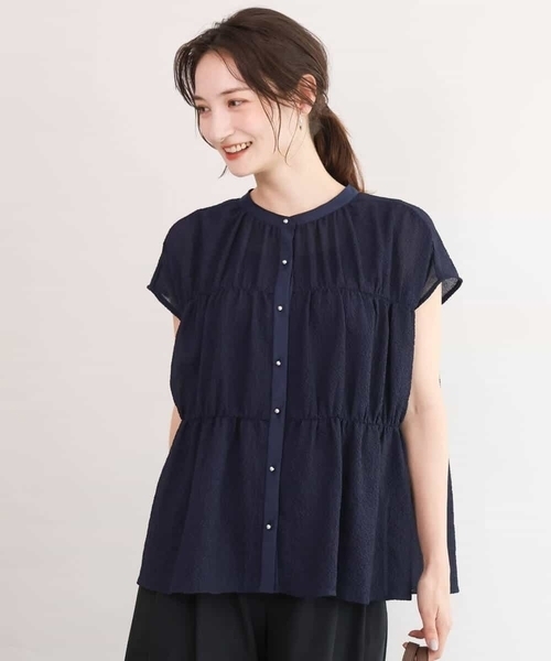 MK MICHEL KLEIN（エムケーミッシェルクラン）の「[洗える]シャーリングデザインストレッチブラウス（シャツ/ブラウス・レディース・アイボリー/ライトグリーン/ネイビー・38）」の5枚目の写真