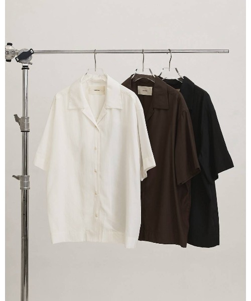 TODAYFUL（トゥデイフル）の「Silky Halfsleeve Shirts 12610426（シャツ/ブラウス・レディース・ブラウン/ホワイト/ブラック・FREE）」の10枚目の写真