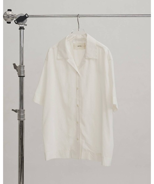 TODAYFUL（トゥデイフル）の「Silky Halfsleeve Shirts 12610426（シャツ/ブラウス・レディース・ブラウン/ホワイト/ブラック・FREE）」の11枚目の写真